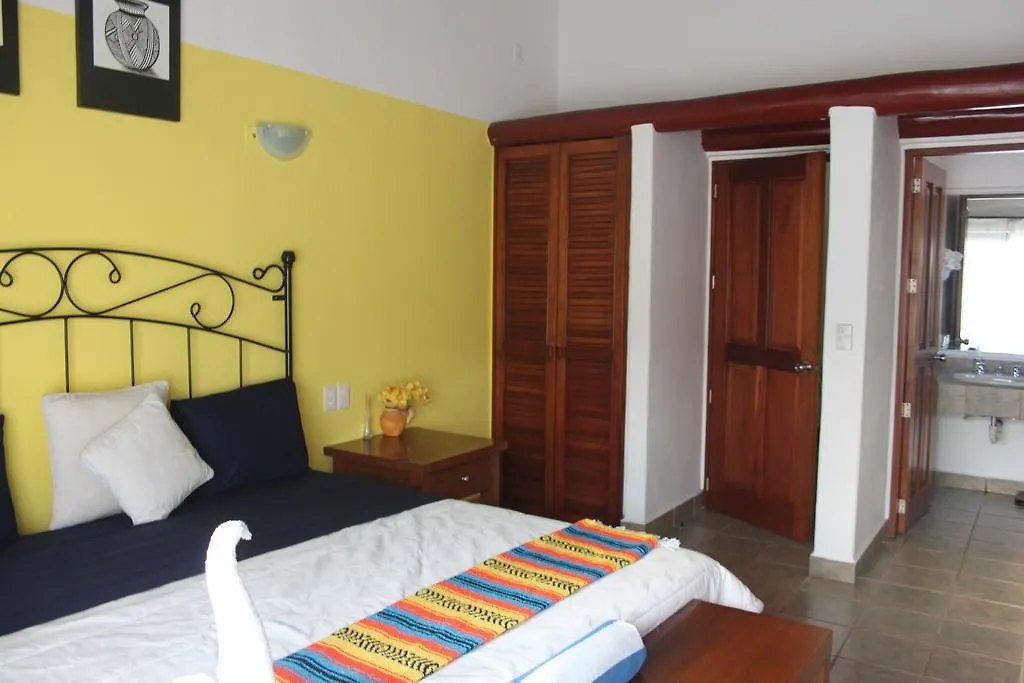 Casa Camelia B&B Playa del Carmen 2*,  Mexico